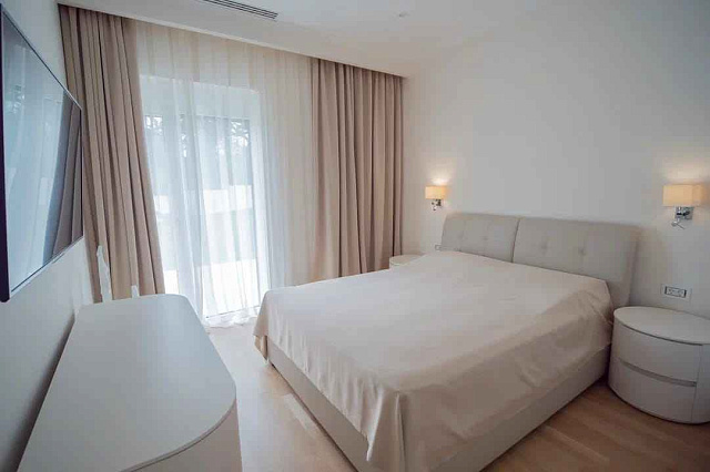 Einzigartige Villa in Tivat — photo 40